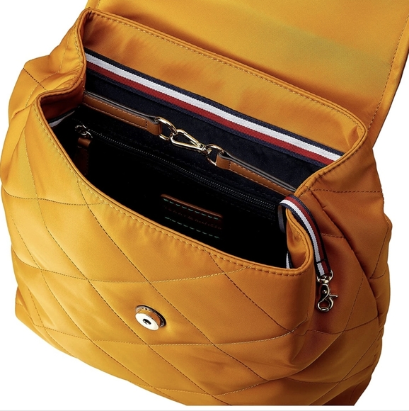 Tommy hilfiger backpack 🎒 - Picture 5 of 12